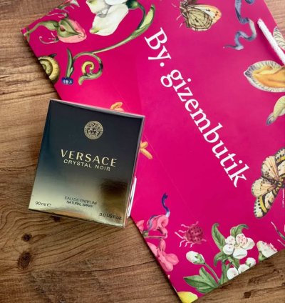 VERSACE CRYSTAL NOIR PARFÜM